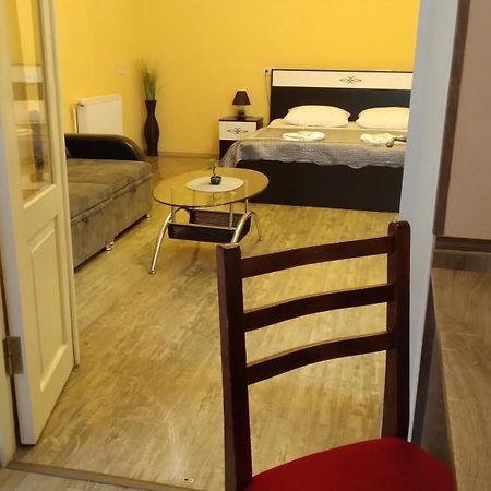 Sayat Nova Apartments 第比利斯 外观 照片